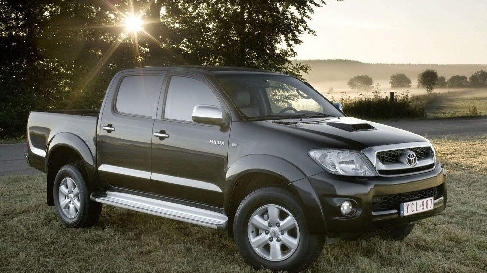 TOYOTA HILUX VIGO (Double cab) 2004 - 2015 Window Visors | Weather Shields