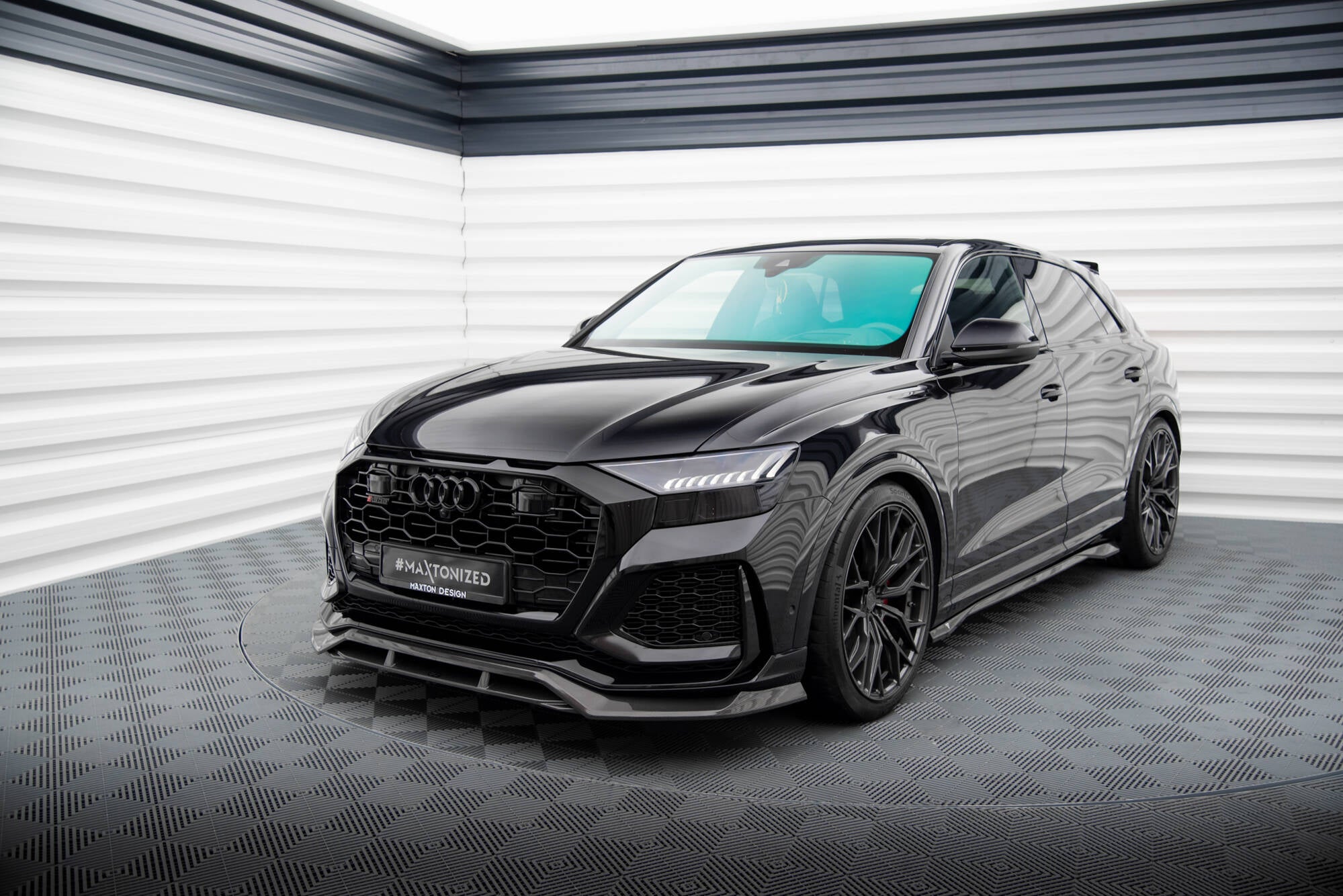 Maxton Carbon Full Set of Splitters Audi RSQ8