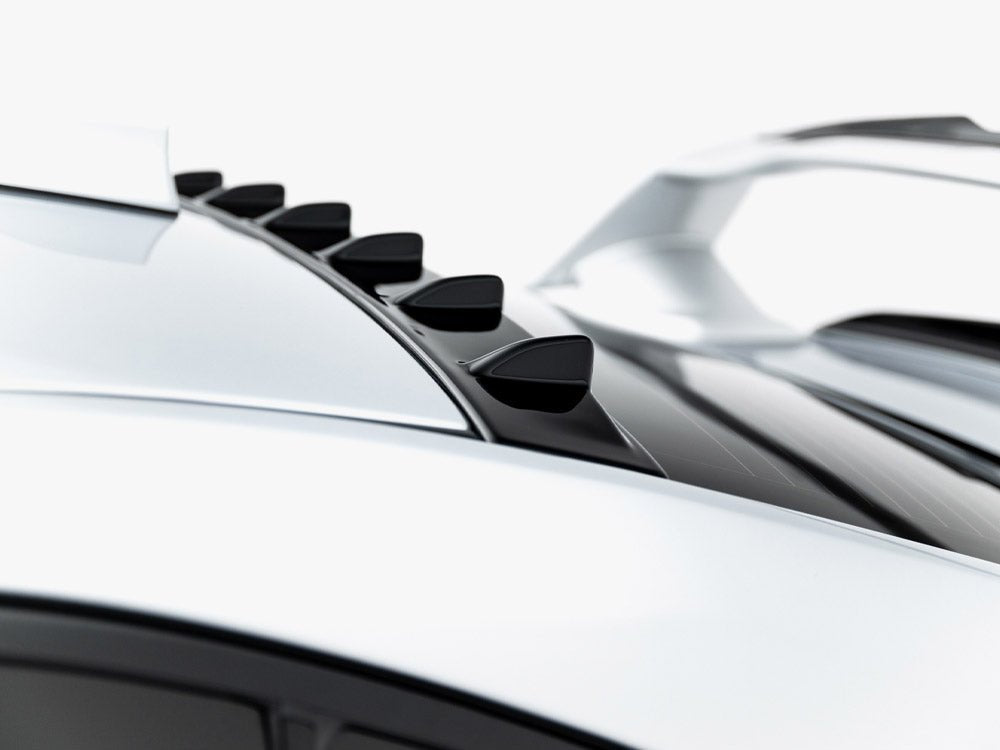 Maxton Design The extension of the rear window Subaru WRX VB