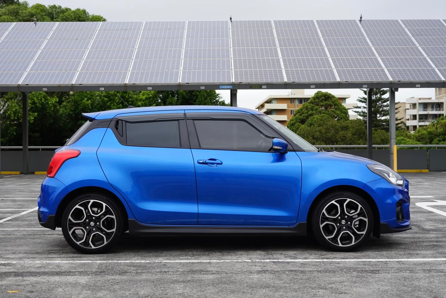 SUZUKI SWIFT 2017+ Window Visors | Weather Shields