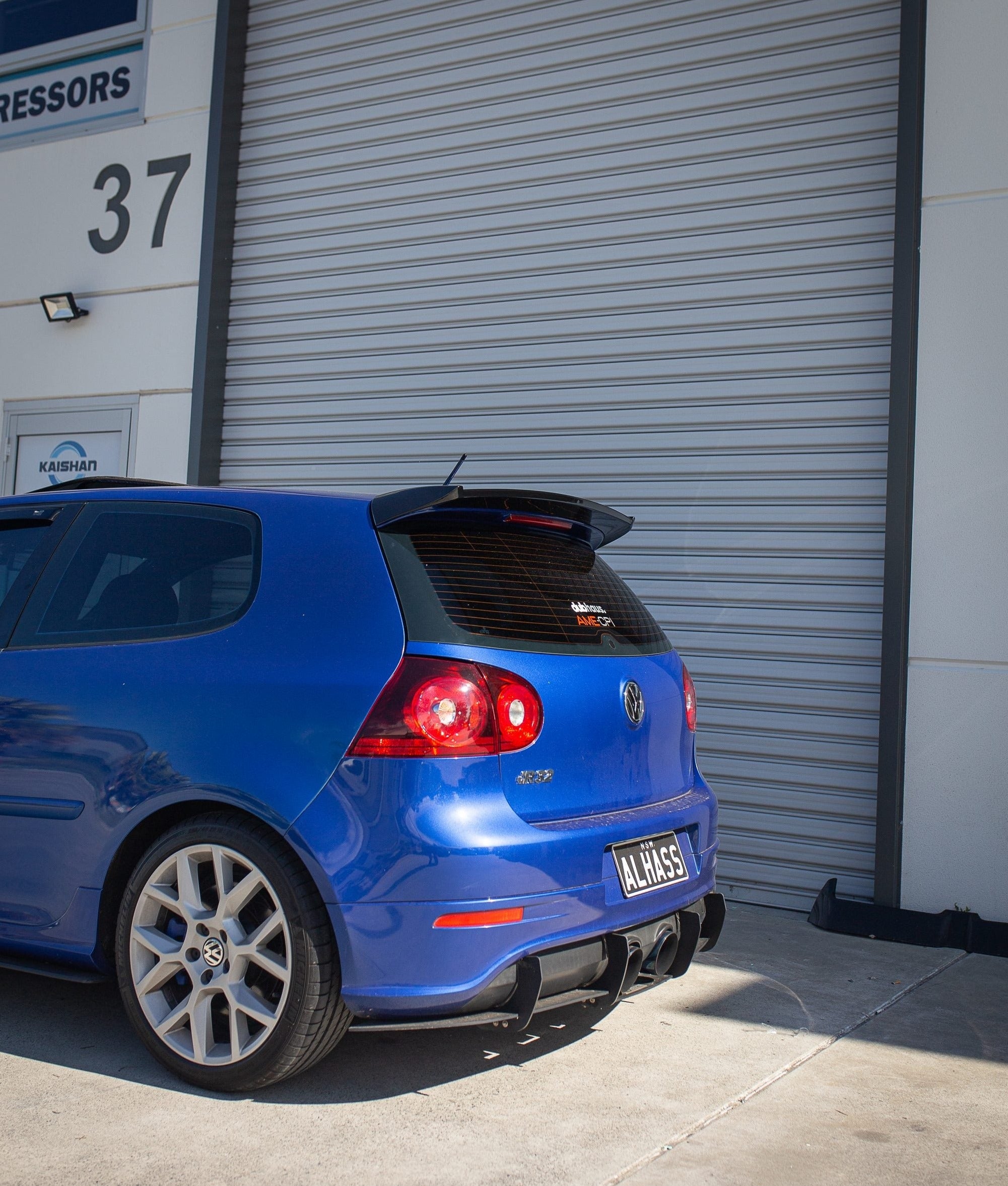 OSIR Style Gloss Black ABS Wing Spoiler for Volkswagen Golf MK5 GTI & R32