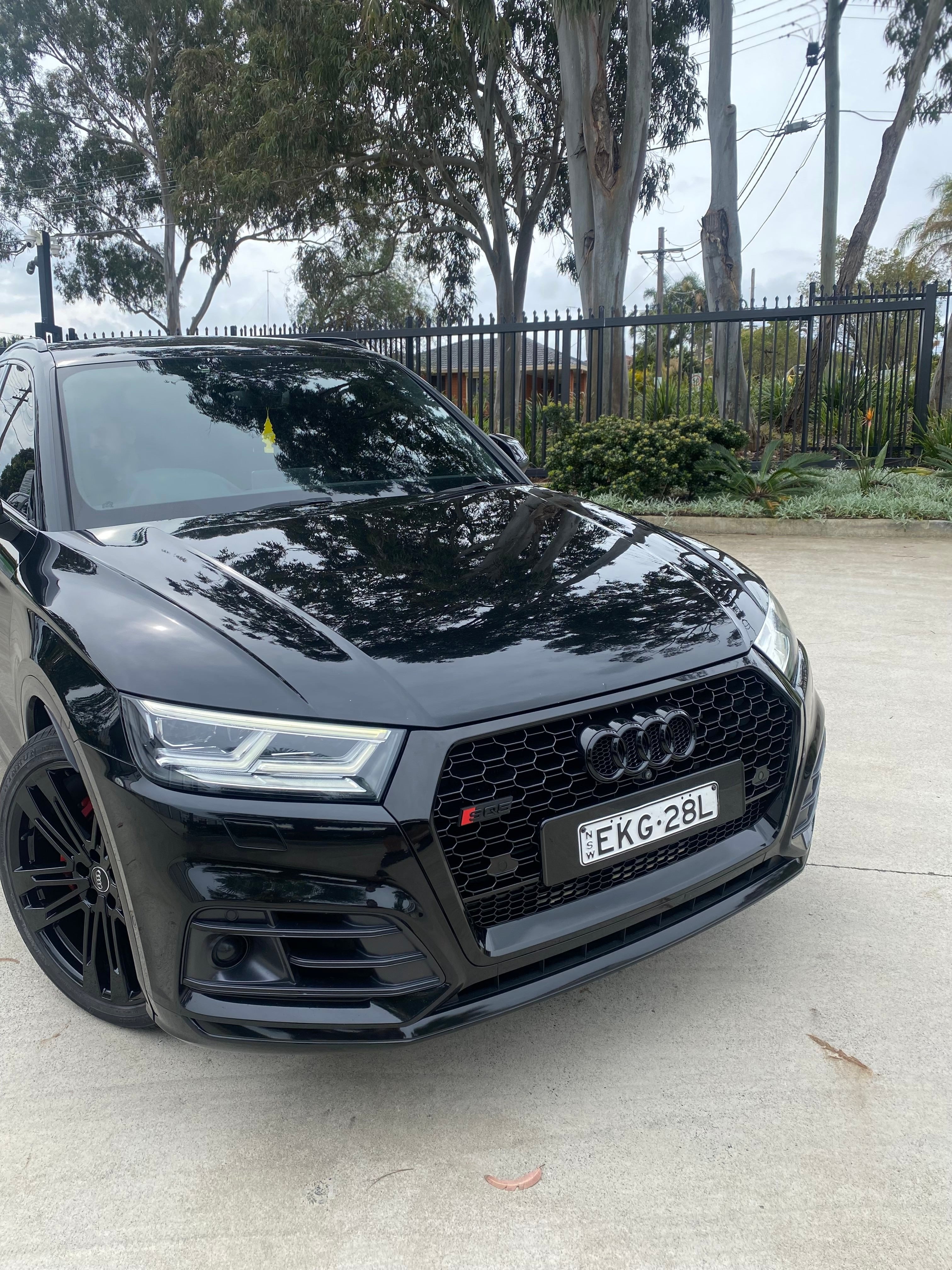 Audi Q5 / SQ5 FY 2017–2020 RS Style Front Grille