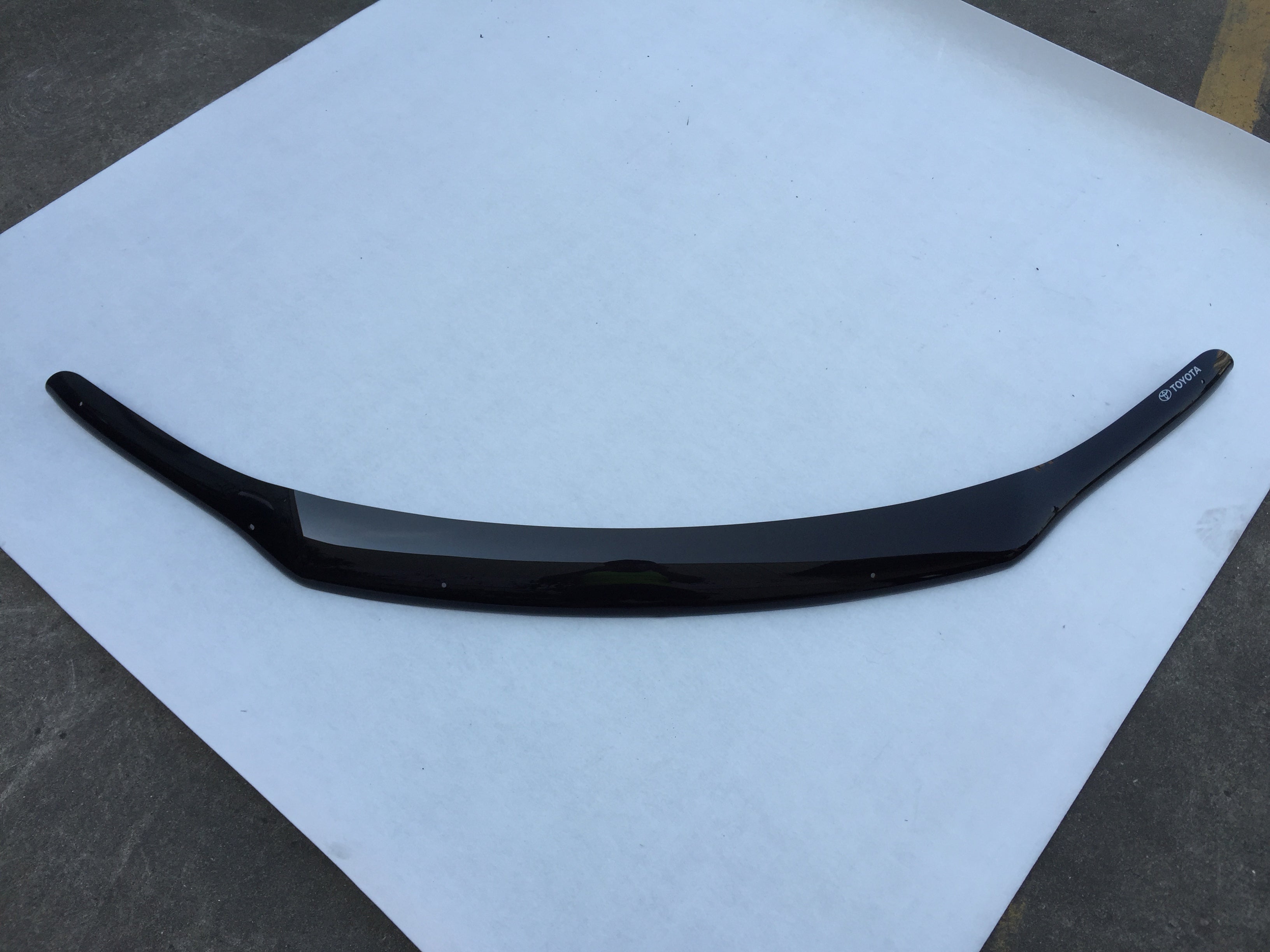 2015–2019 Toyota Hilux Revo (OEM Style) Bonnet Shield / Bonnet Protector
