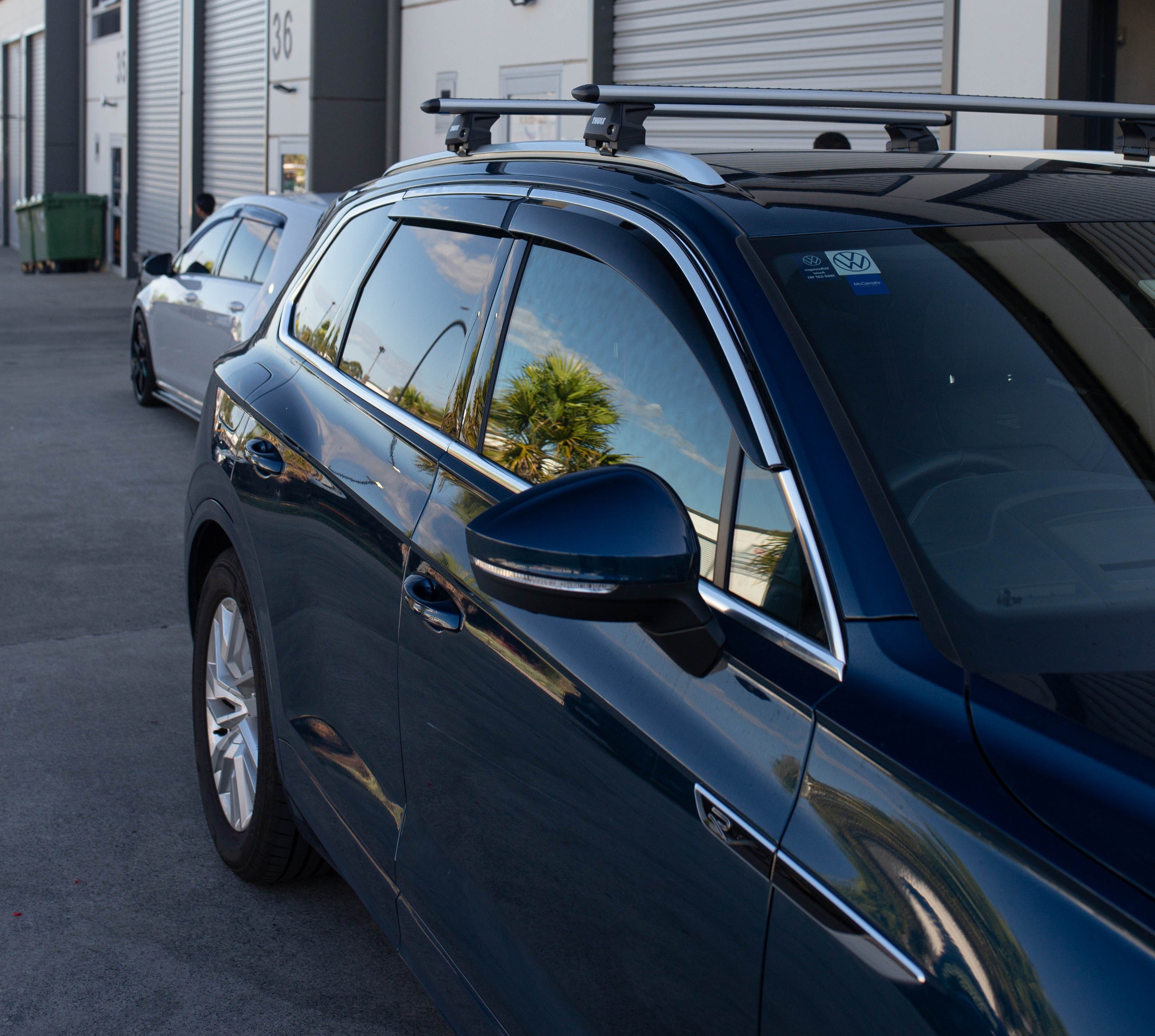 VOLKSWAGEN Touareg 2018+ (Stainless Trim) Window Visors | Weather Shields