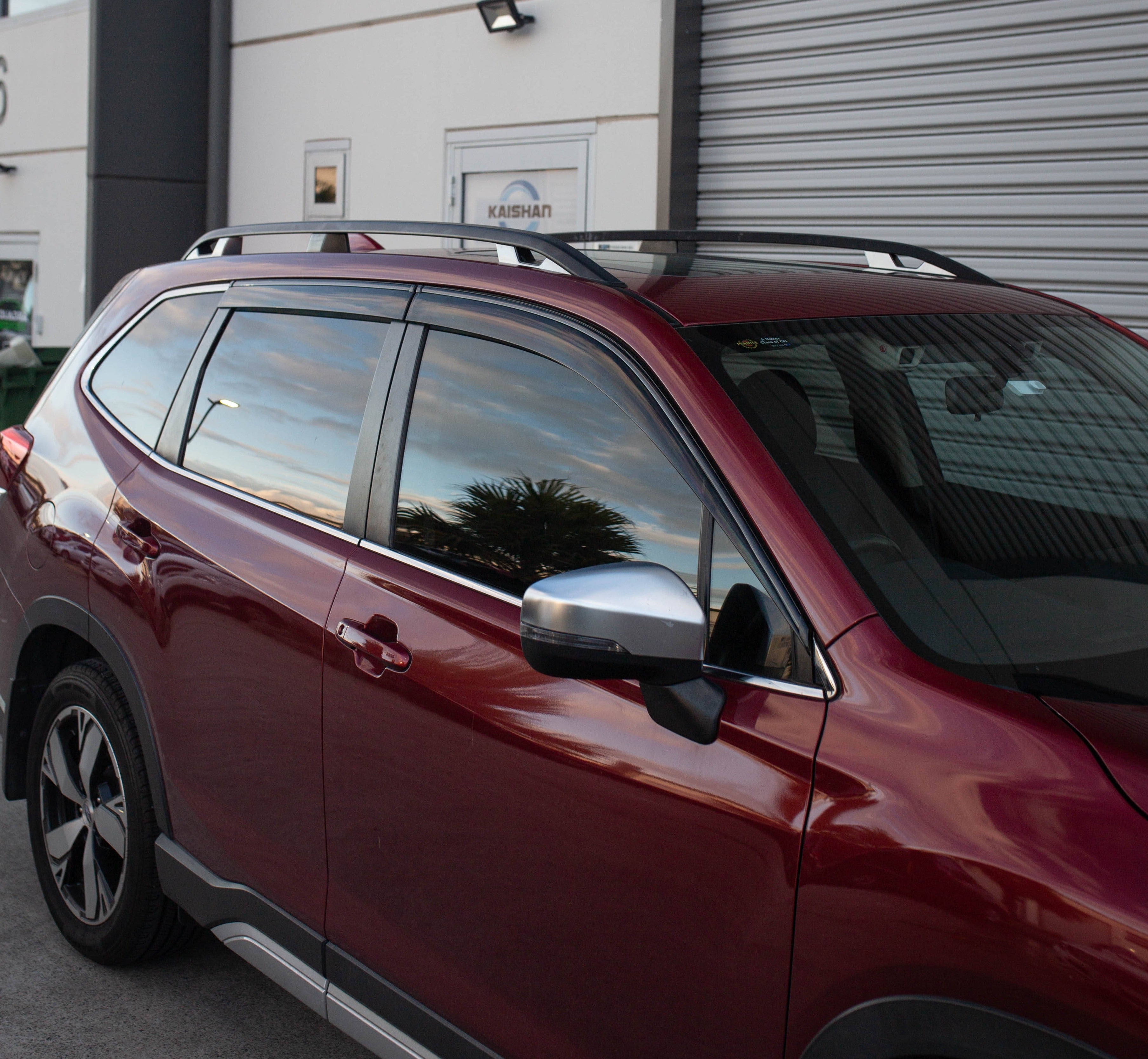 SUBARU FORESTER 2018+ Window Visors | Weather Shields