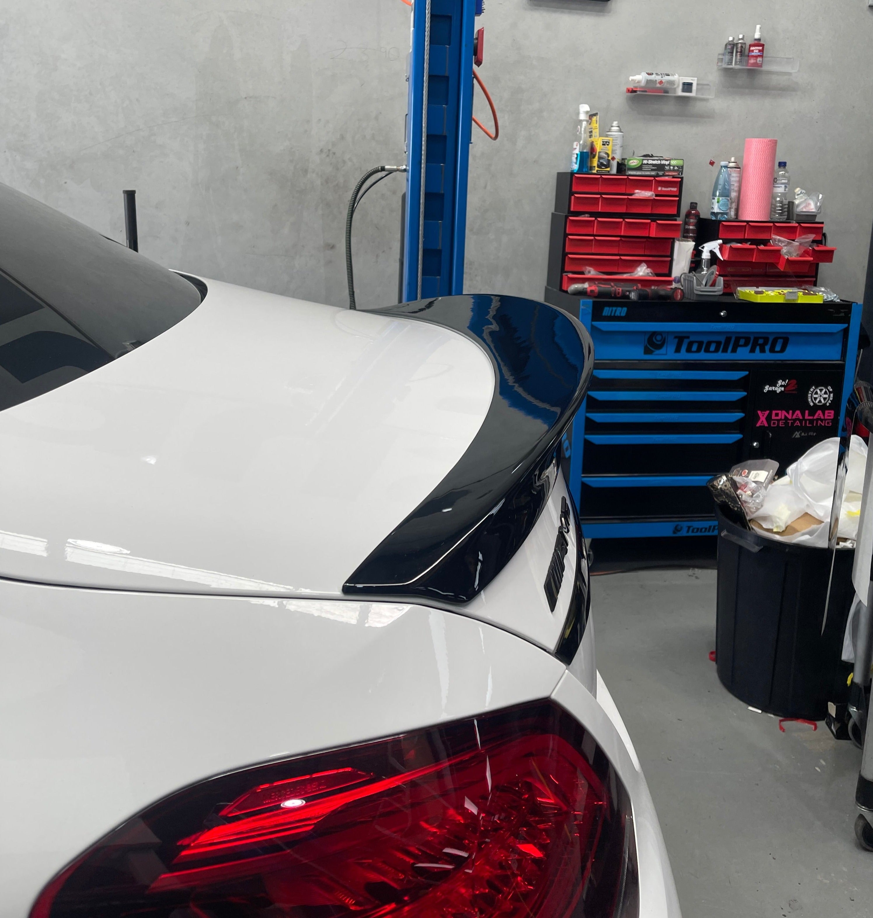 Mercedes-Benz C-Class W205 Carlsson Style Rear Spoiler – Gloss Black ABS Boot Lip