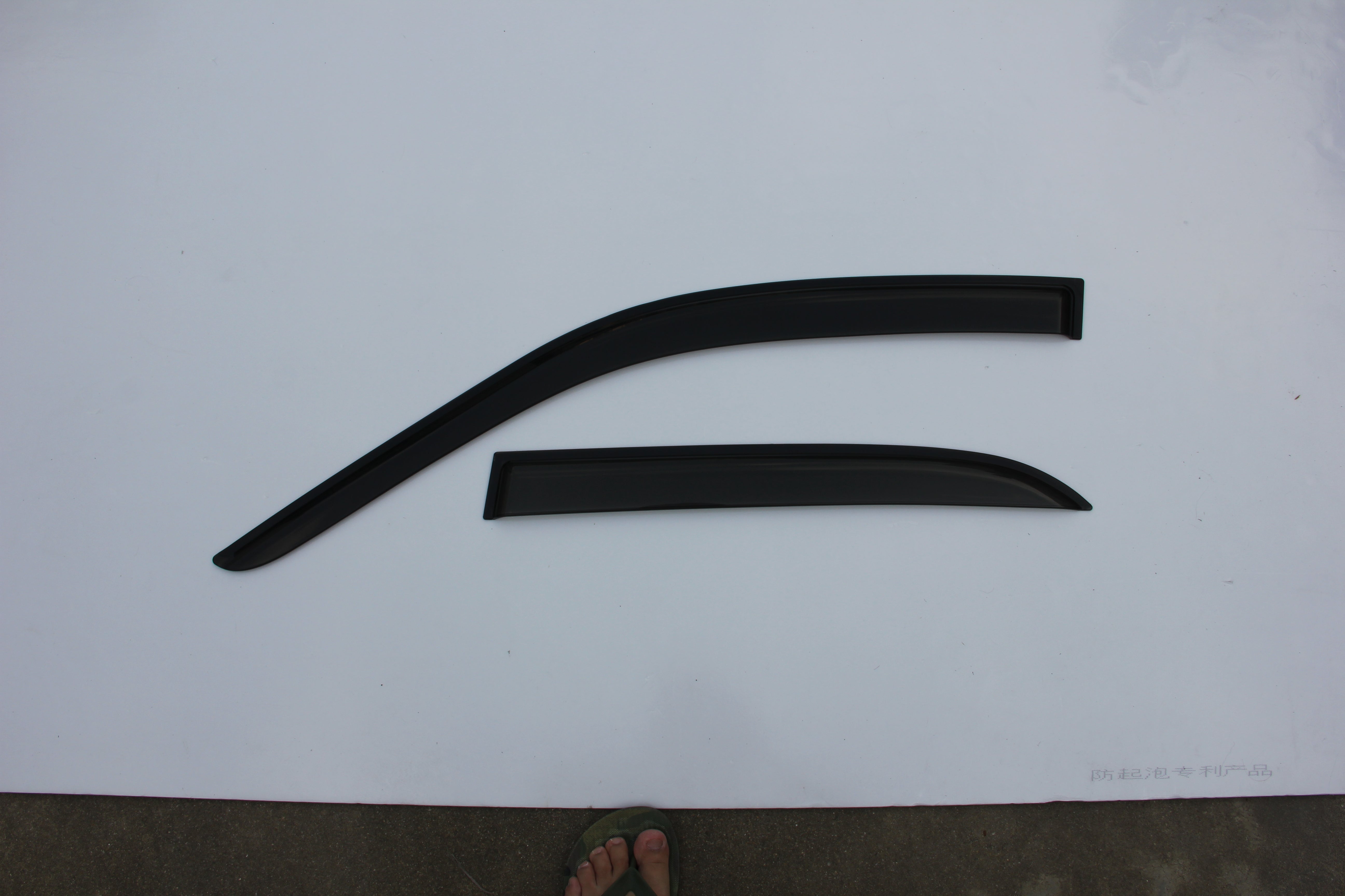 LEXUS IS 200/300/ALTEZZA 1998 - 2005 Window Visors | Weather Shields