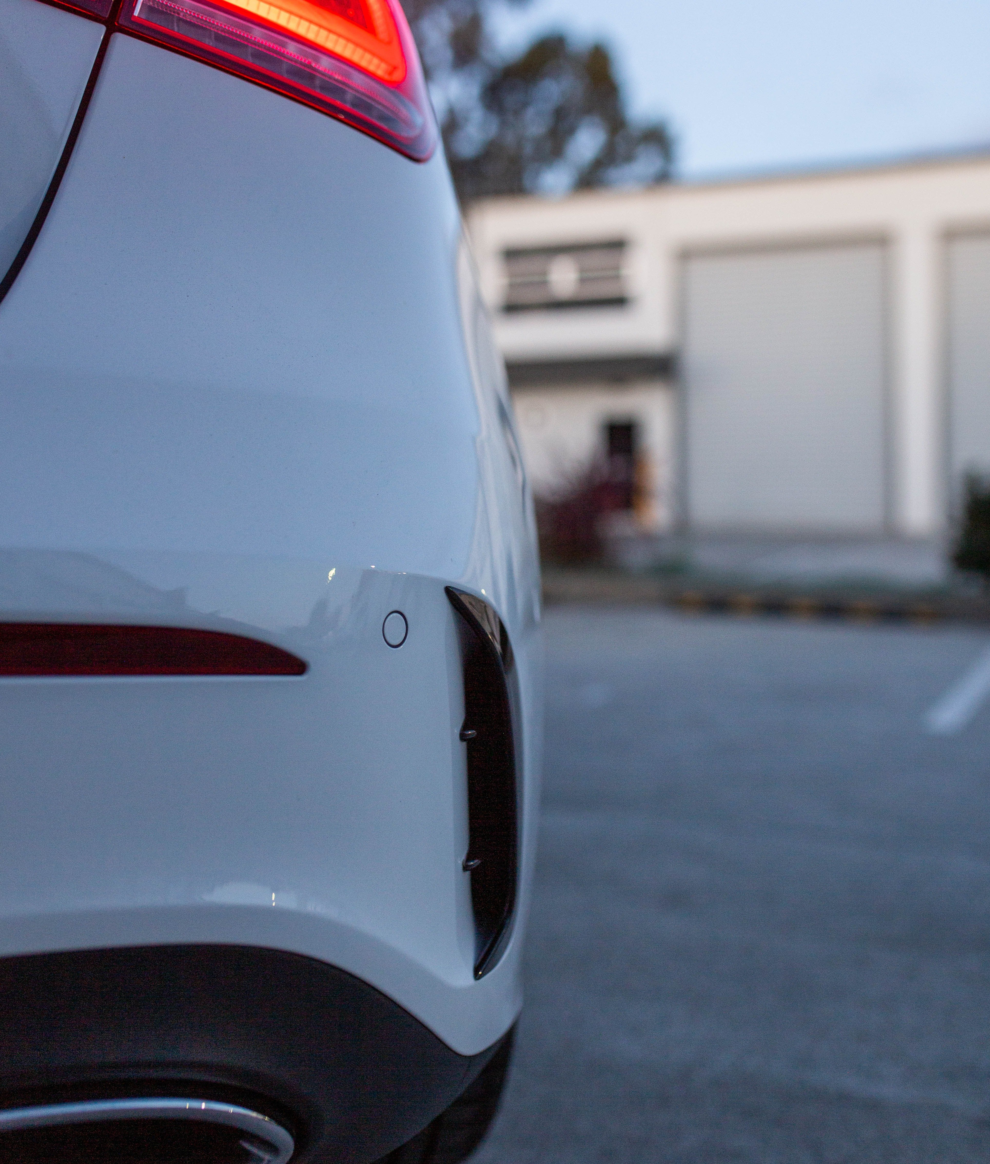 Mercedes Benz A Class W177 AMG Style ABS Rear Bumper Vents (Gloss Black)