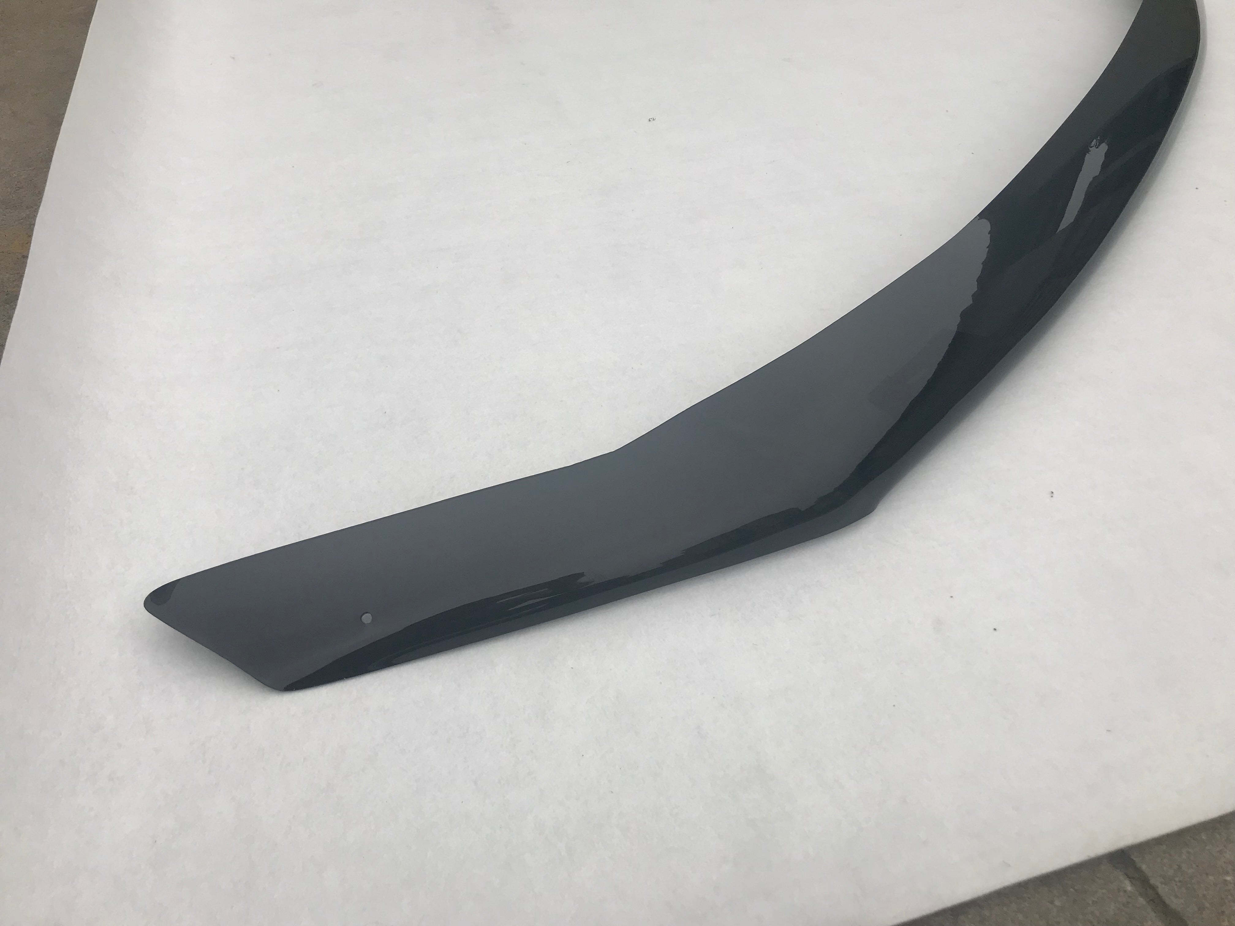 2010+ Volkswagen Amarok Bonnet Shield / Bonnet Protector