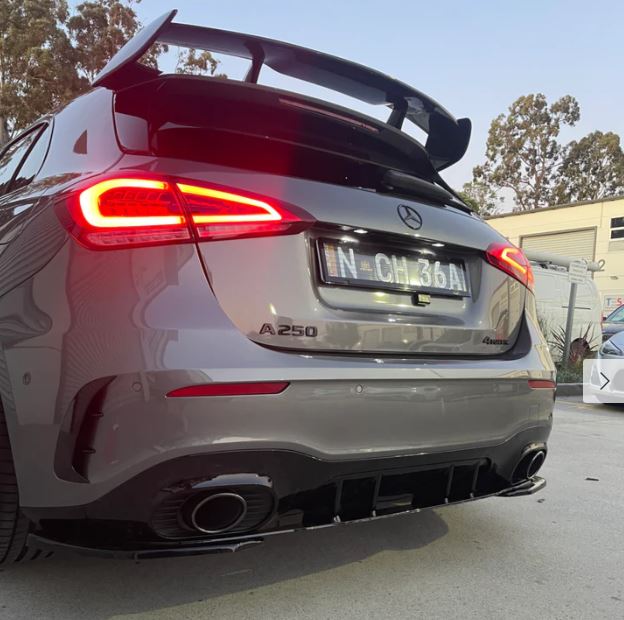 A35 AMG STYLE REAR DIFFUSER TO SUIT MERCEDES BENZ W177 (WITH EXHAUST TIPS)