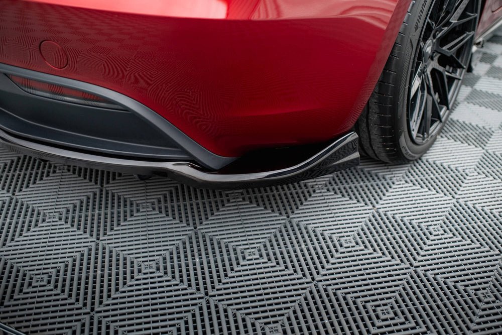 Maxton Design Rear Splitter (with vertical bars) V.2 Tesla Model 3 Project Highland (Facelift)