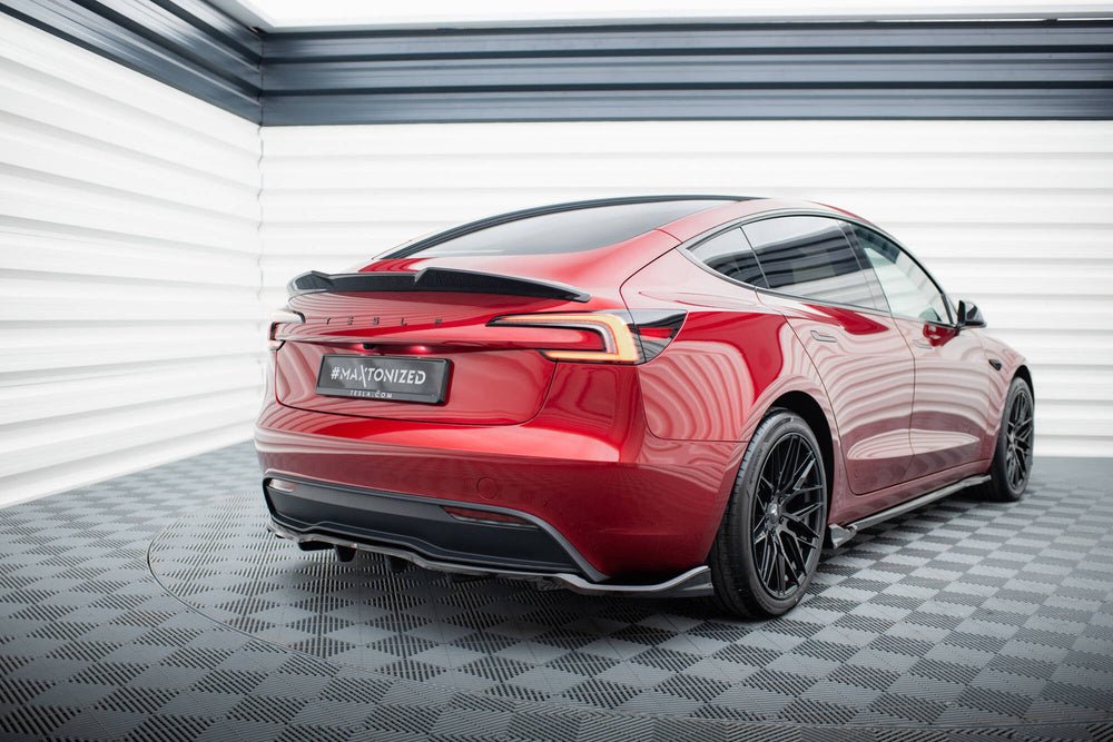 Maxton Design Rear Splitter (with vertical bars) V.2 Tesla Model 3 Project Highland (Facelift)