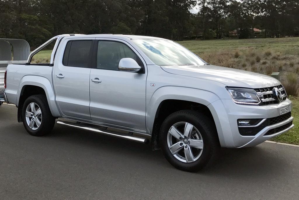 2010+ Volkswagen Amarok Bonnet Shield / Bonnet Protector
