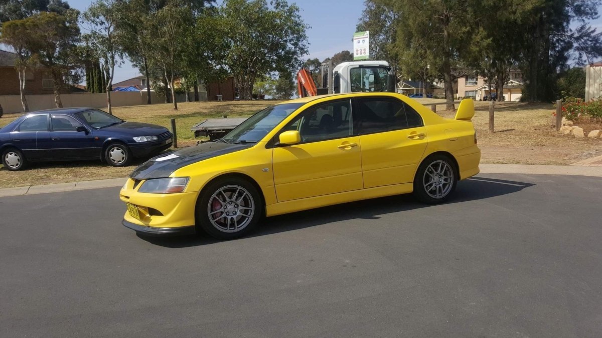 2003-2005 Mitsubishi Evolution 8 Do-Luck Front Lip