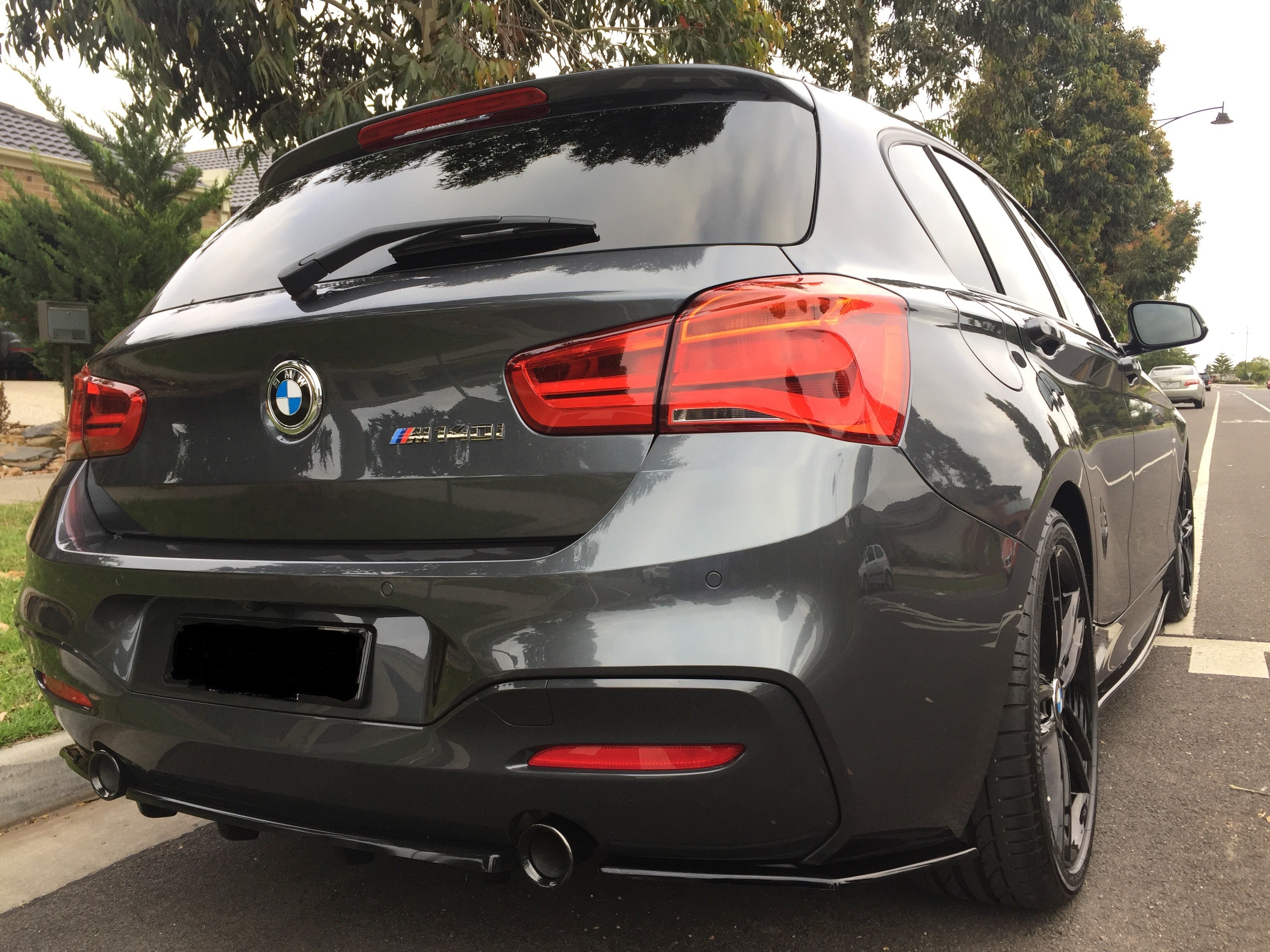 Maxton Design BMW 1M F20 M135i M140i Mpack Side Skirts