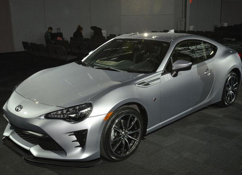 2017-2021 Toyota 86 ZN6 Front Lip GT Style