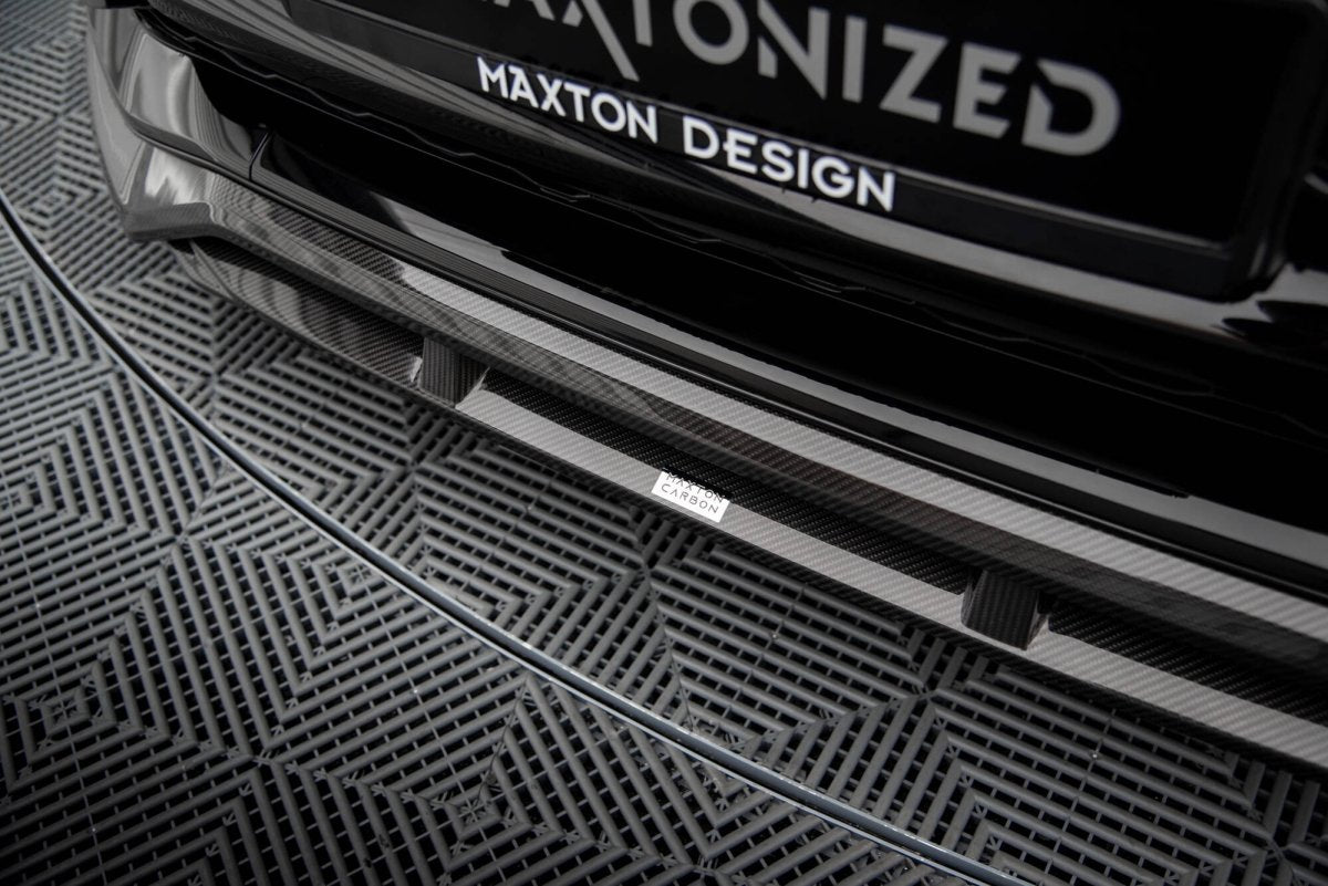 Maxton Carbon Fiber Front Splitter Audi RSQ8