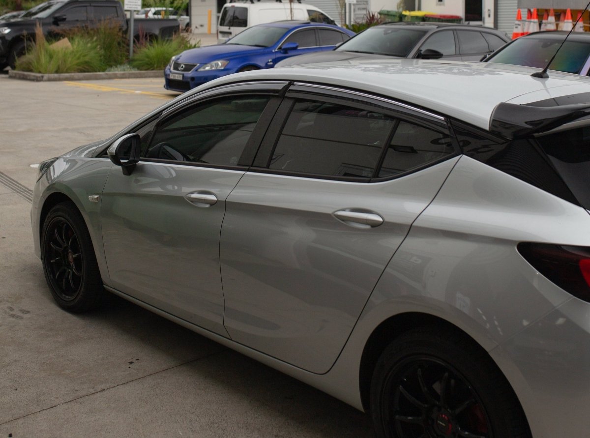 HOLDEN ASTRA (Hatch Back) 2016+ (Chrome Trim) Window Visors | Weather Shields