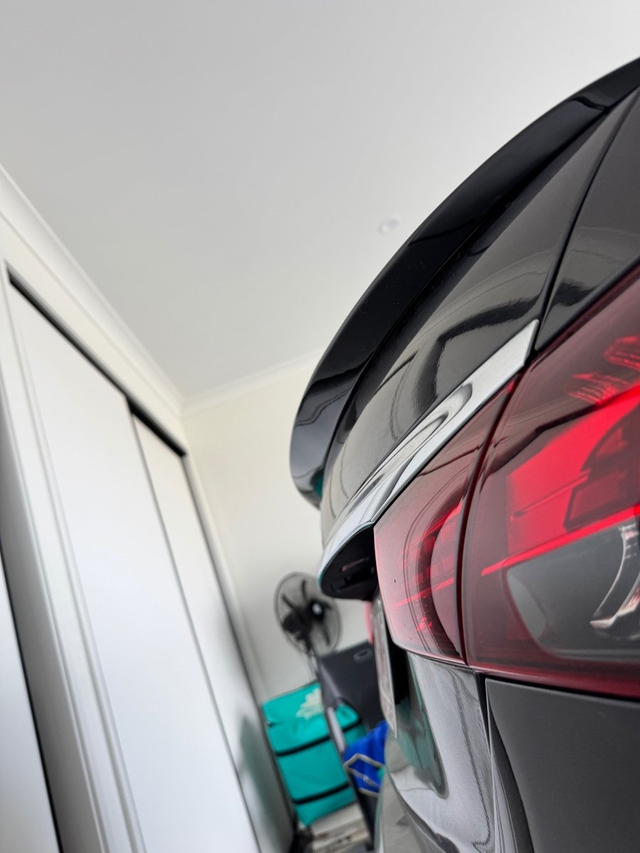 AMG Style Gloss Black ABS Rear Spoiler Boot Lip for Mercedes-Benz E-Class W213 Sedan