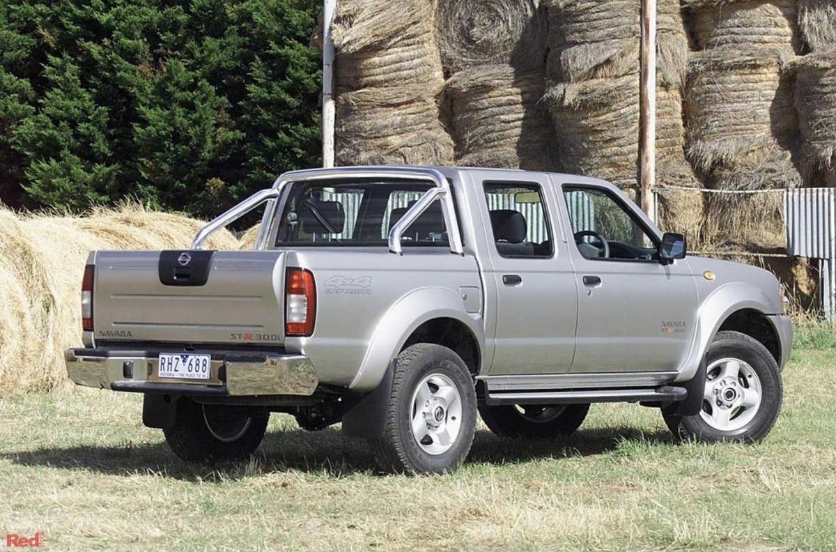 1997–2004 Nissan Navara / Frontier (D22) Bonnet Shield / Bonnet Protector
