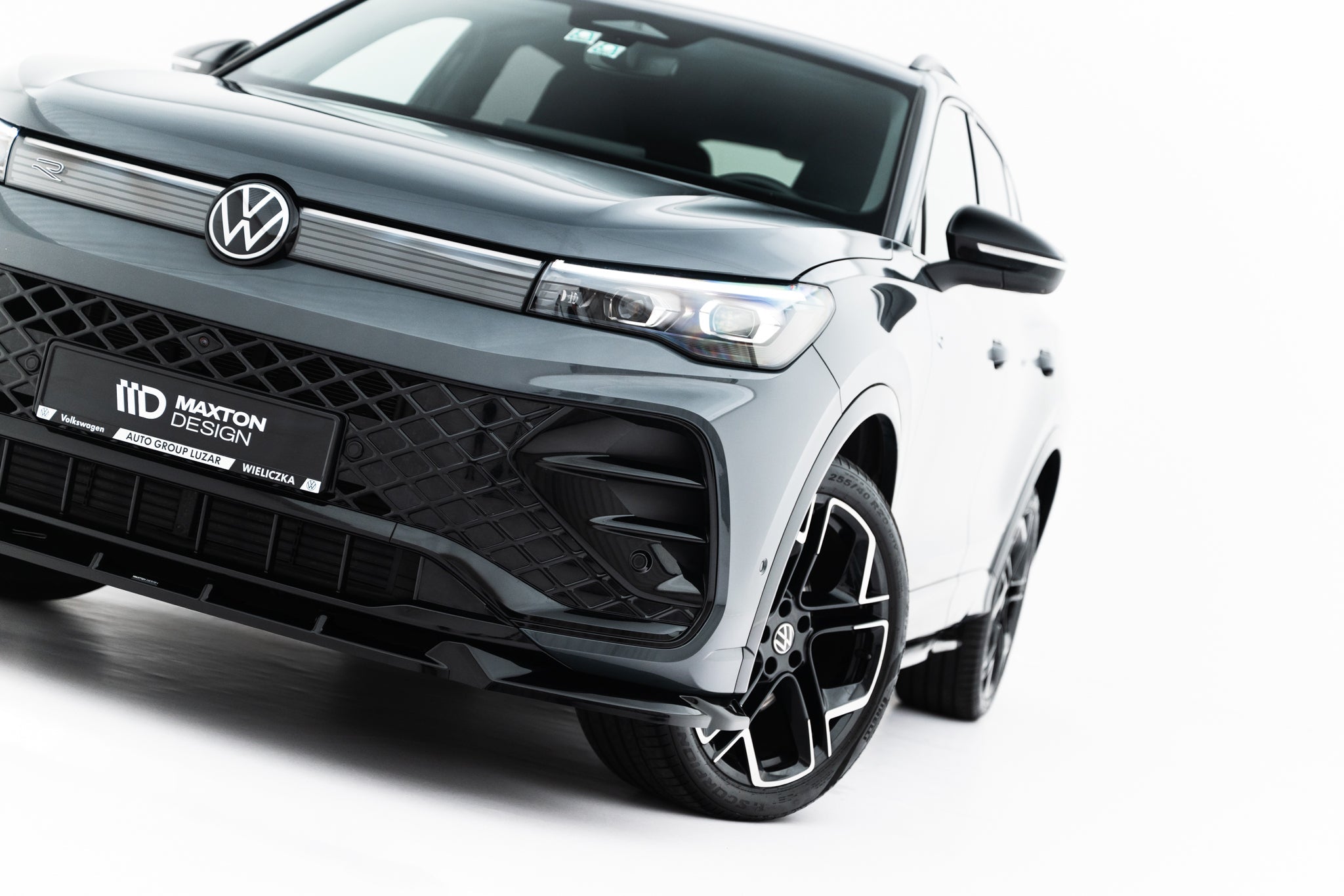 Maxton Design Front Splitter V.1 Volkswagen Tiguan R-Line Mk3