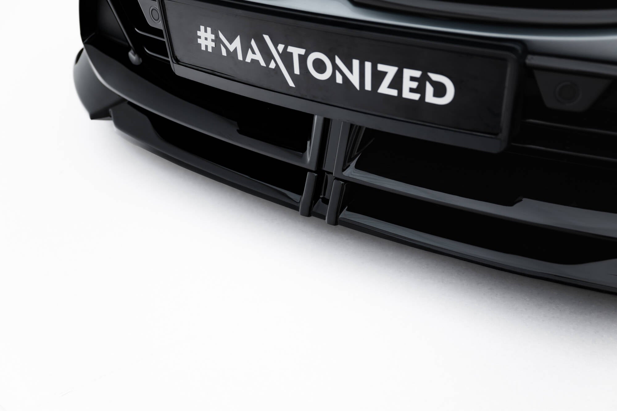 Maxton Design Front Splitter V.2 BMW M135i / M-Pack F70