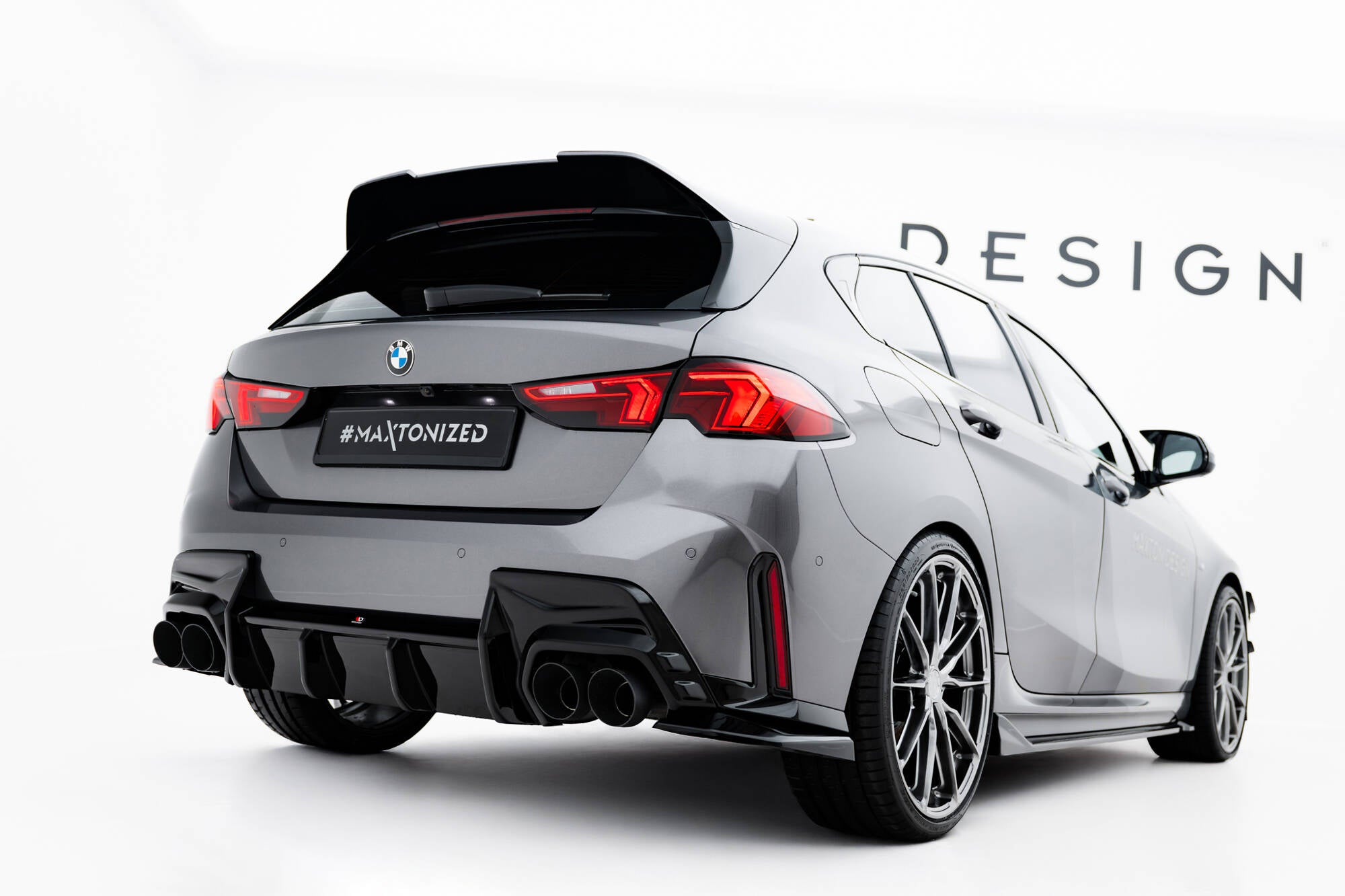 Maxton Design Rear Valance BMW M135i /M-Pack F70