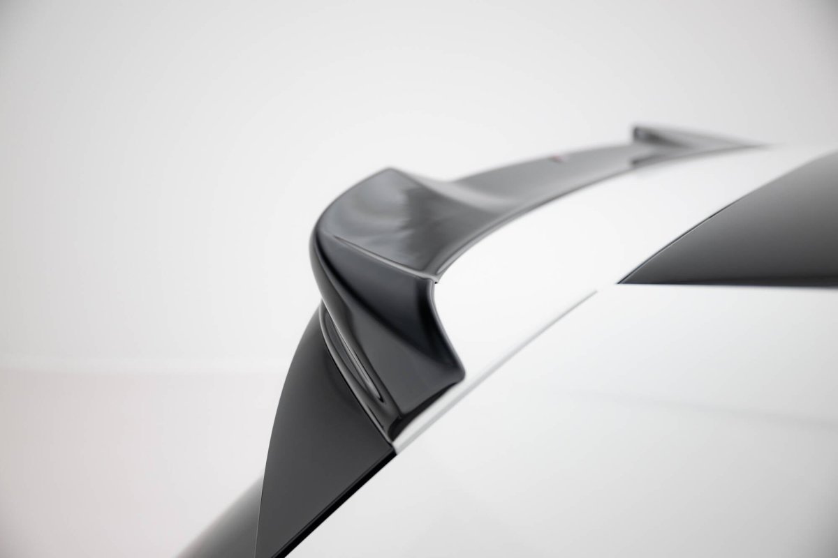 Maxton Design Spoiler Cap 3D Volkswagen Golf GTI / GTE / GTD / R-Line / R Mk8